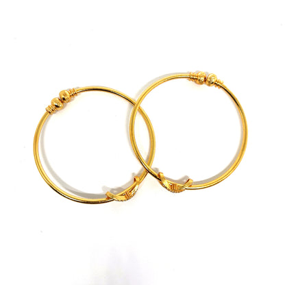 Bow bangles