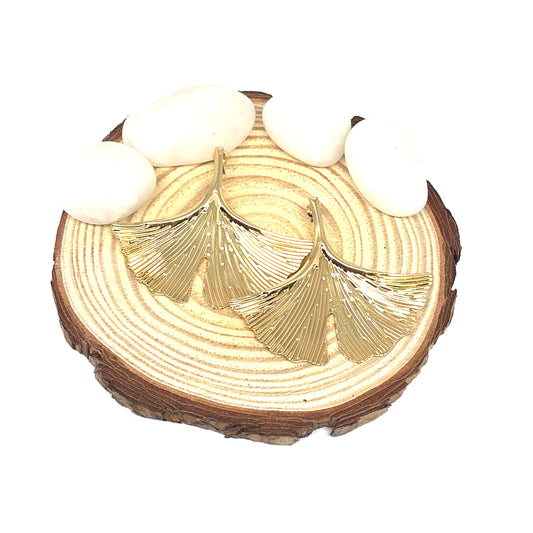 Petal earrings - Gold Color